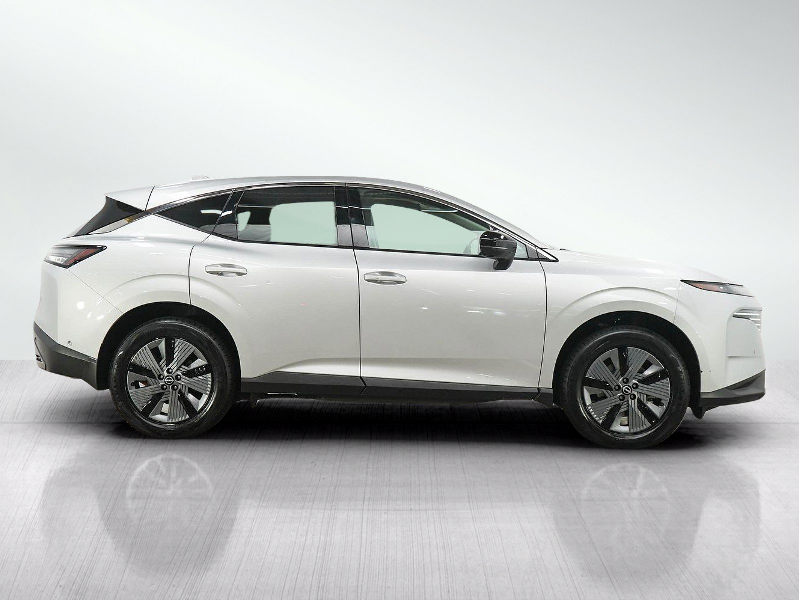 Used 2025 Nissan Murano SL AWD/4WD image 6