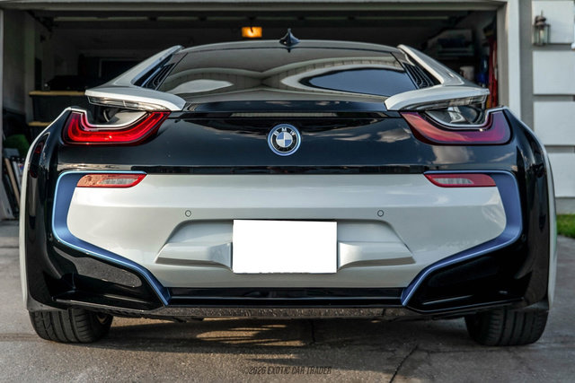 Used 2016 BMW i8 image 5