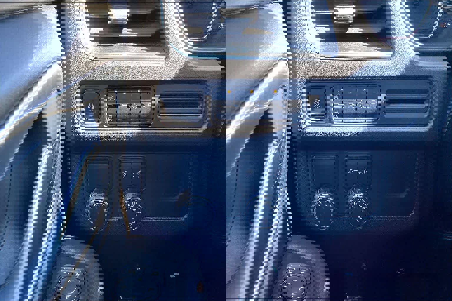 Used 2021 Chevrolet Tahoe RST w/ Luxury Package image 32