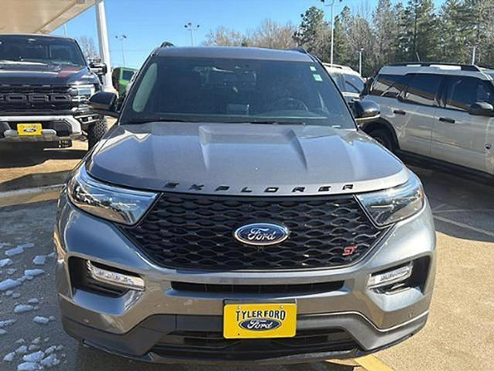 Used 2024 Ford Explorer ST w/ Equipment Group 401A image 3