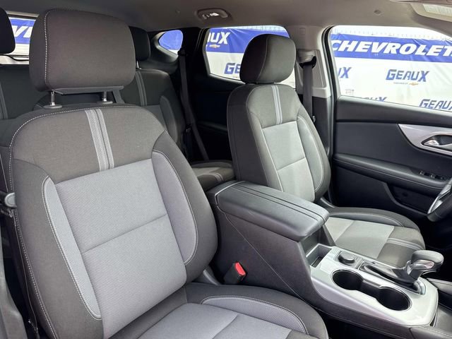 Used 2025 Chevrolet Blazer LT FWD image 27
