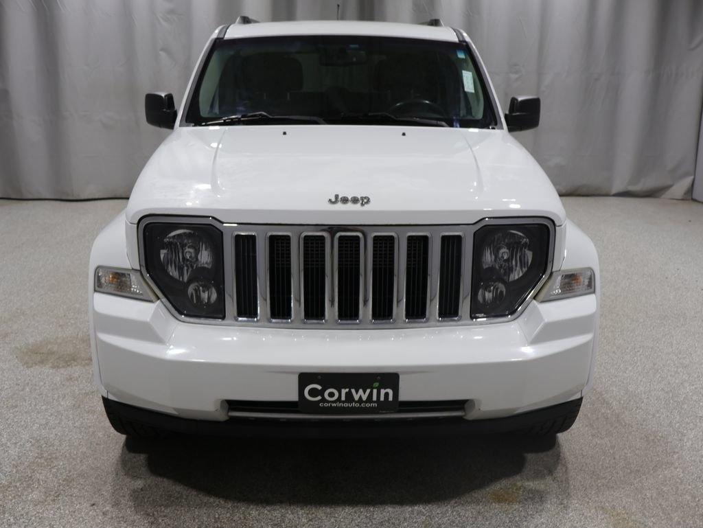 Used 2012 Jeep Liberty Limited Jet w/ Trailer Tow Class III Group AWD/4WD image 9