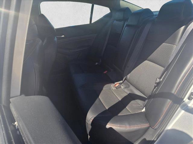 Used 2024 Nissan Altima 2.5 SR AWD/4WD image 16