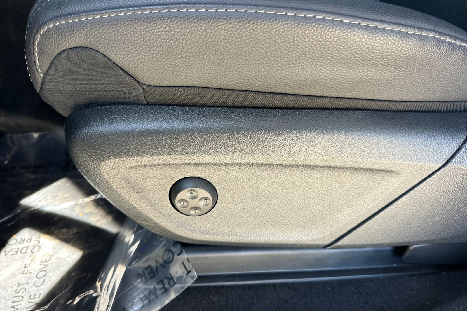 Used 2026 Mercedes-Benz GLS 450 4MATIC image 14