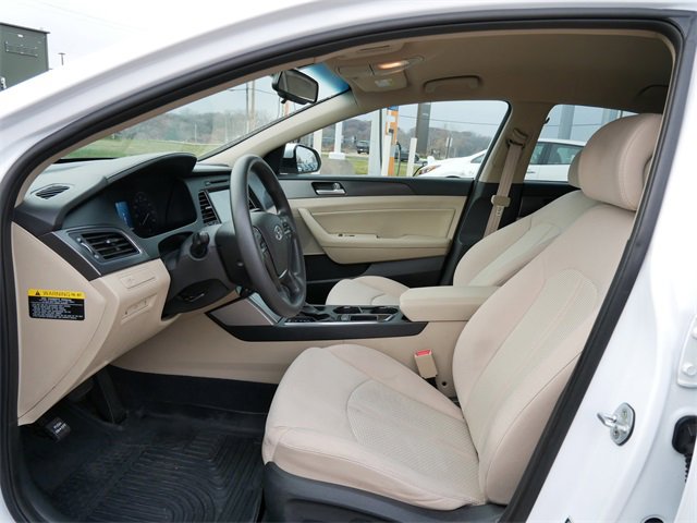 Used 2016 Hyundai Sonata Sport w/ Cargo Package image 13