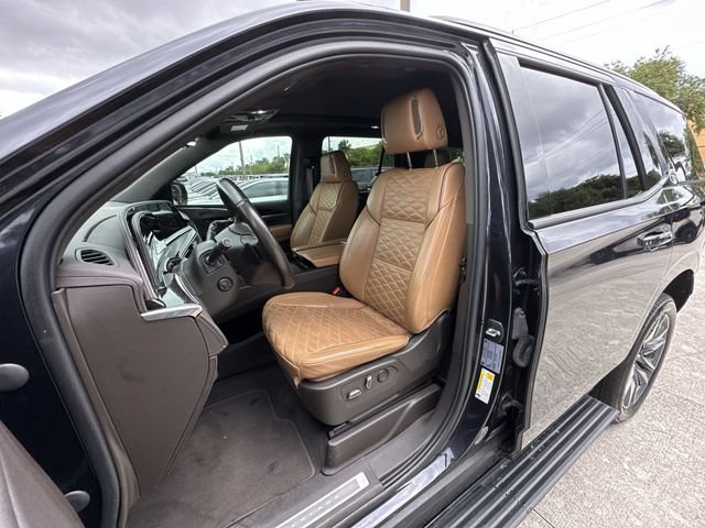 Used 2022 Cadillac Escalade Sport w/ Touring Package AWD/4WD image 19