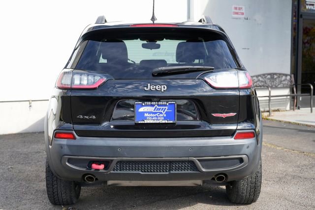Used 2019 Jeep Cherokee Trailhawk w/ Cold Weather Group image 5