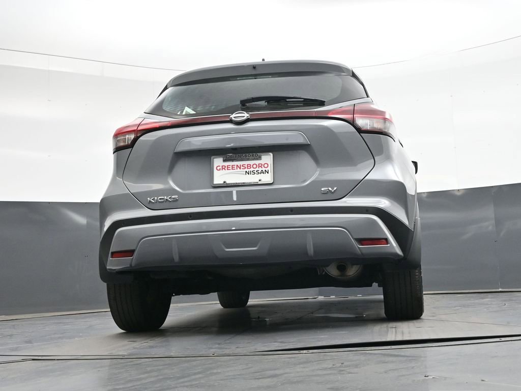 Used 2023 Nissan Kicks SV FWD image 38