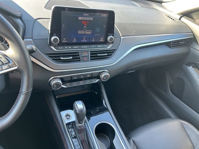 Used 2025 Nissan Altima 2.5 SR image 11