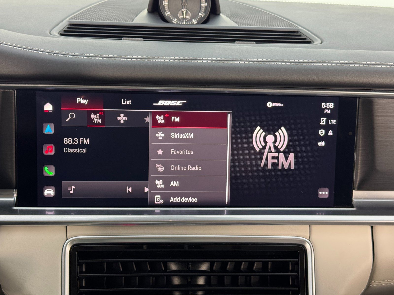 Used 2023 Porsche Panamera Platinum Edition image 28