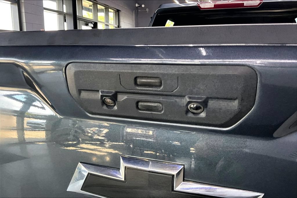 Used 2022 Chevrolet Silverado 1500 Custom Trail Boss w/ Safety Confidence Package AWD/4WD image 24