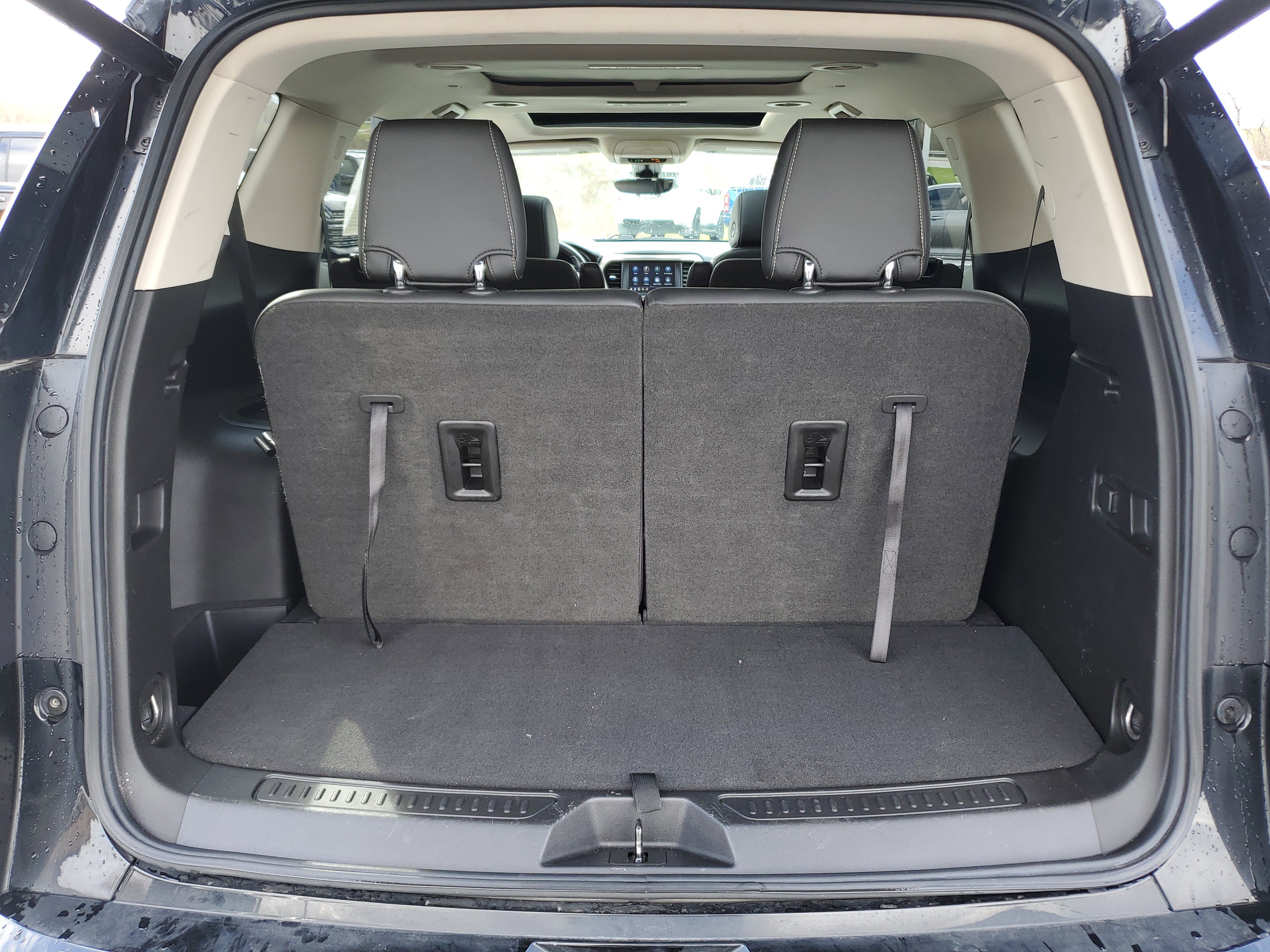 Used 2021 GMC Acadia Denali w/ Denali Ultimate Package image 11