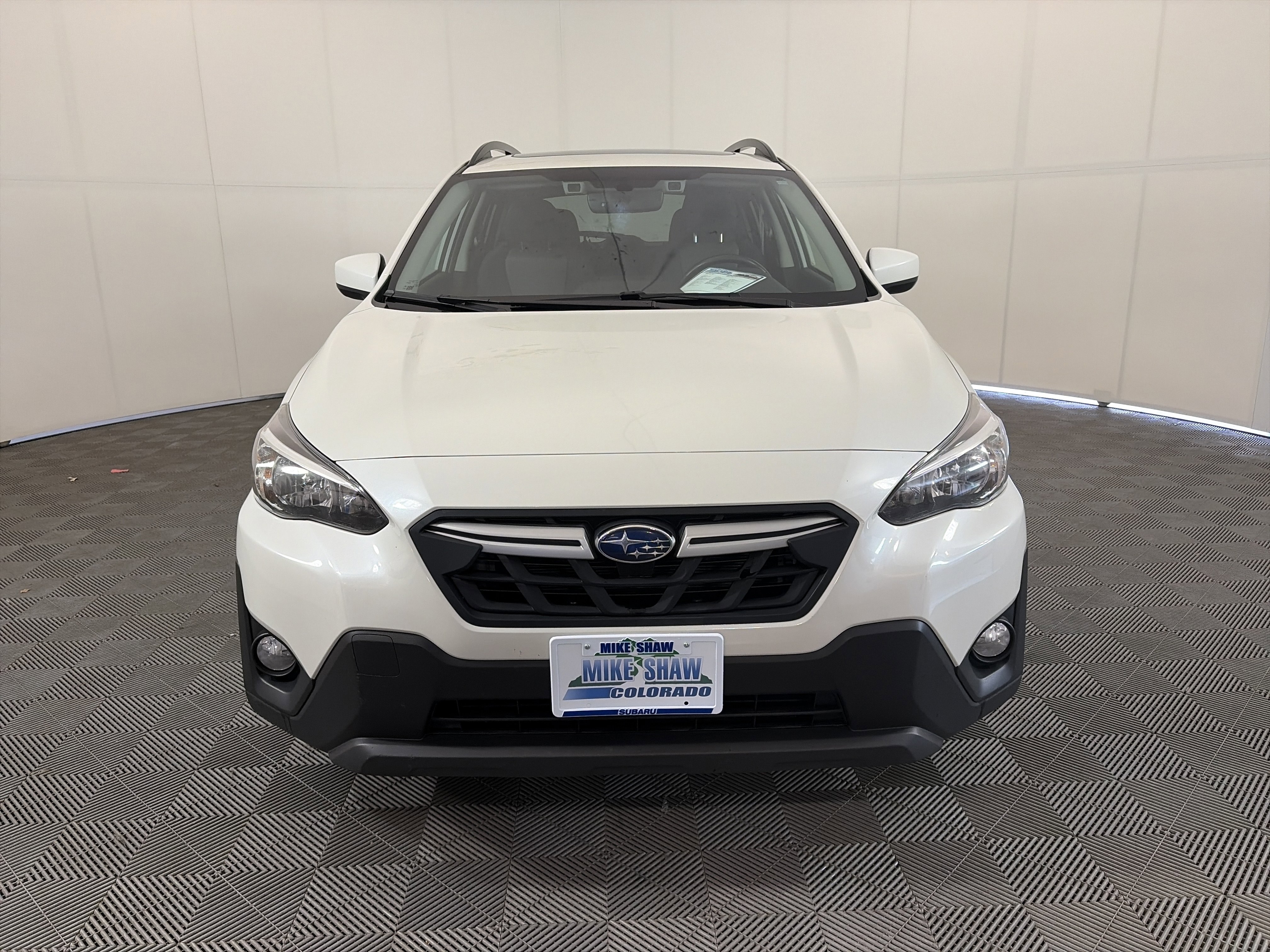Used 2021 Subaru Crosstrek 2.0i Premium w/ Moonroof Package image 2
