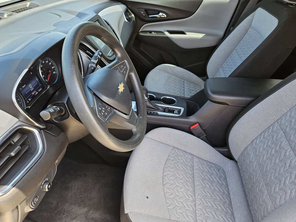 Used 2023 Chevrolet Equinox LS w/ LS Convenience Package FWD image 13