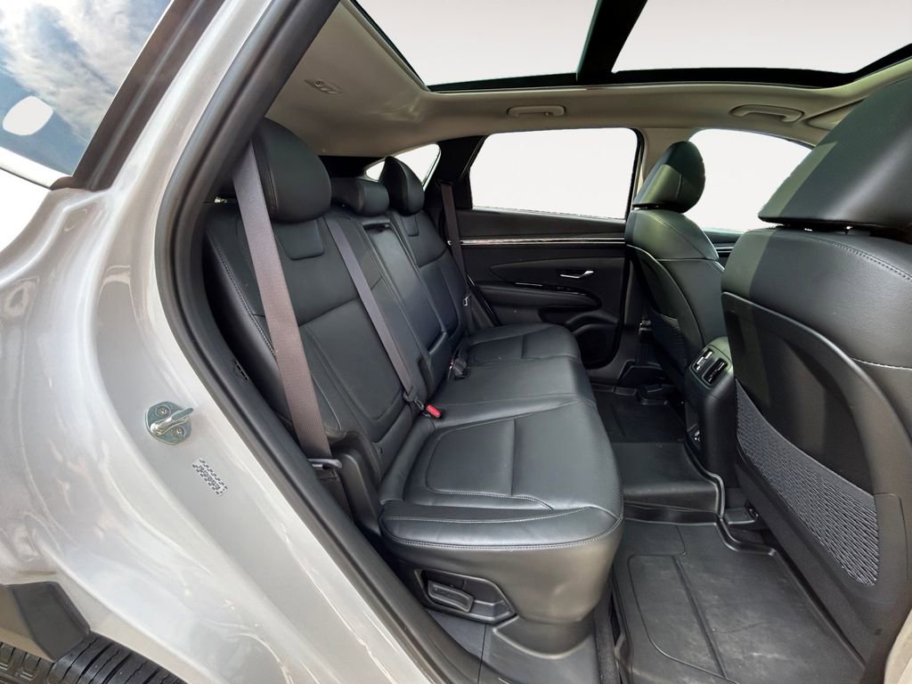 Used 2022 Hyundai Tucson Limited image 11