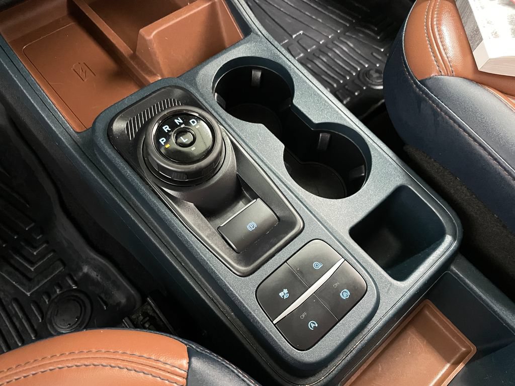 Used 2022 Ford Maverick Lariat w/ Lariat Luxury Package FWD image 32
