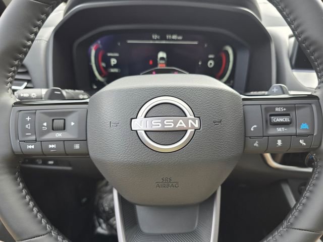 Used 2025 Nissan Rogue SL w/ Tech Package image 30