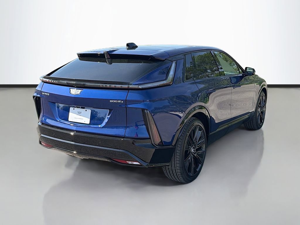 New 2026 Cadillac Lyriq Signature Sport image 5