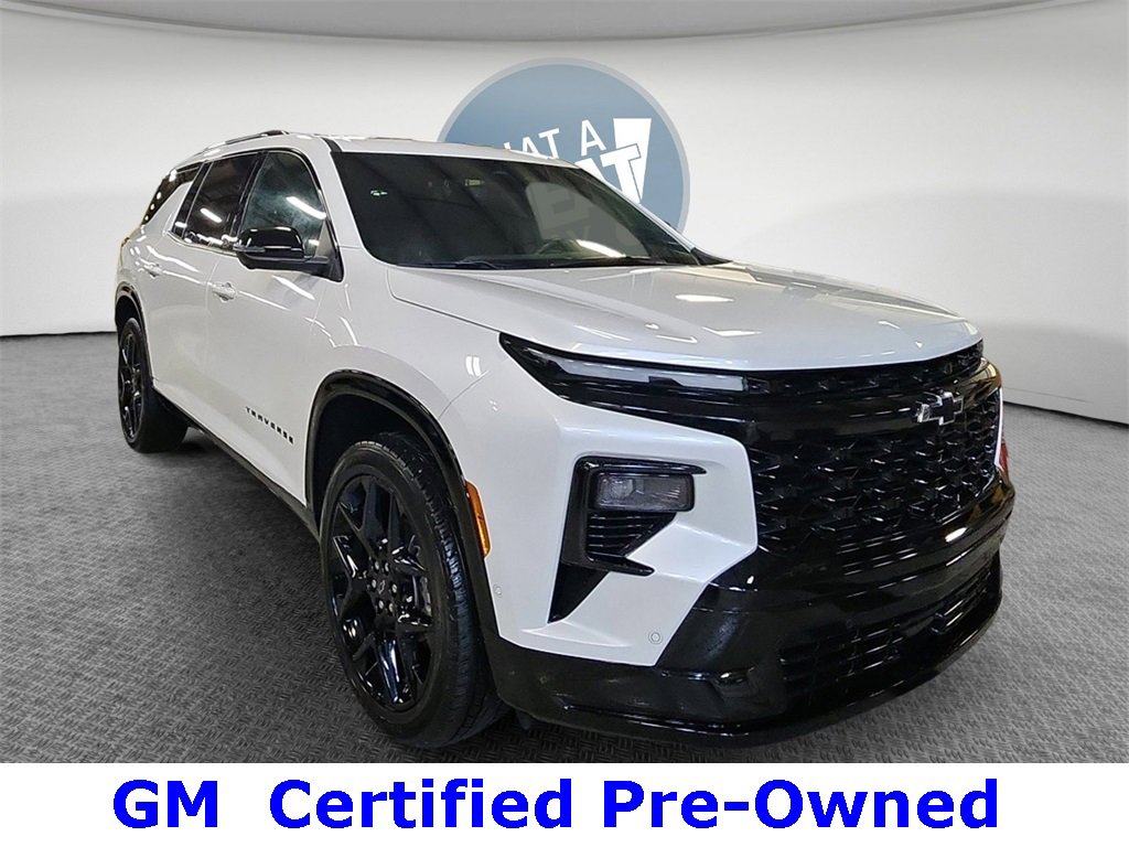 Certified 2024 Chevrolet Traverse RS w/ LPO, Floor Liner Package image 1