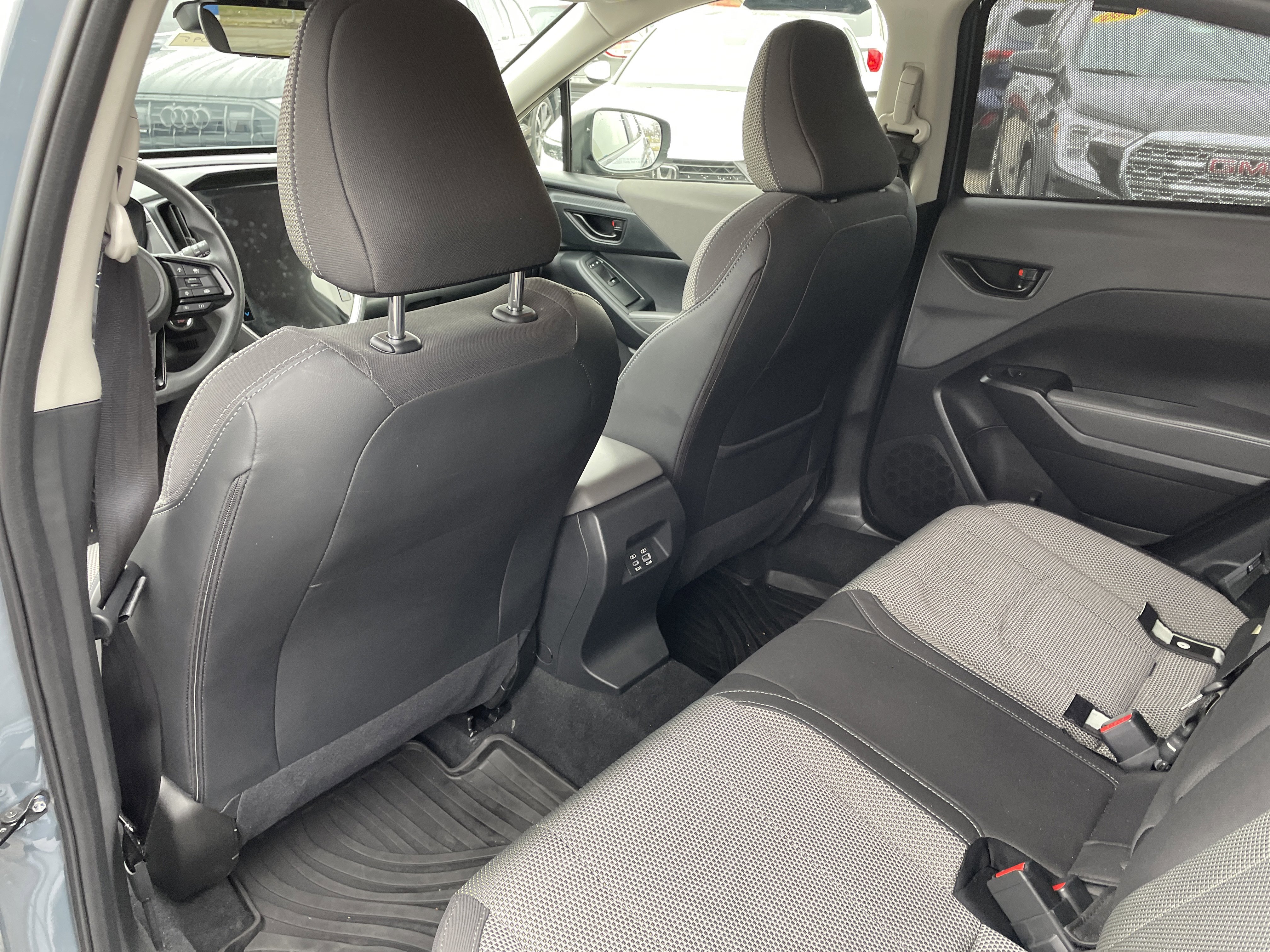 Used 2024 Subaru Crosstrek 2.0i Premium image 12