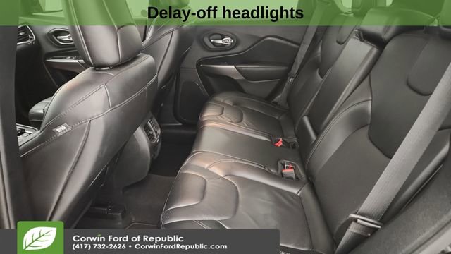 Used 2020 Jeep Cherokee Limited image 25