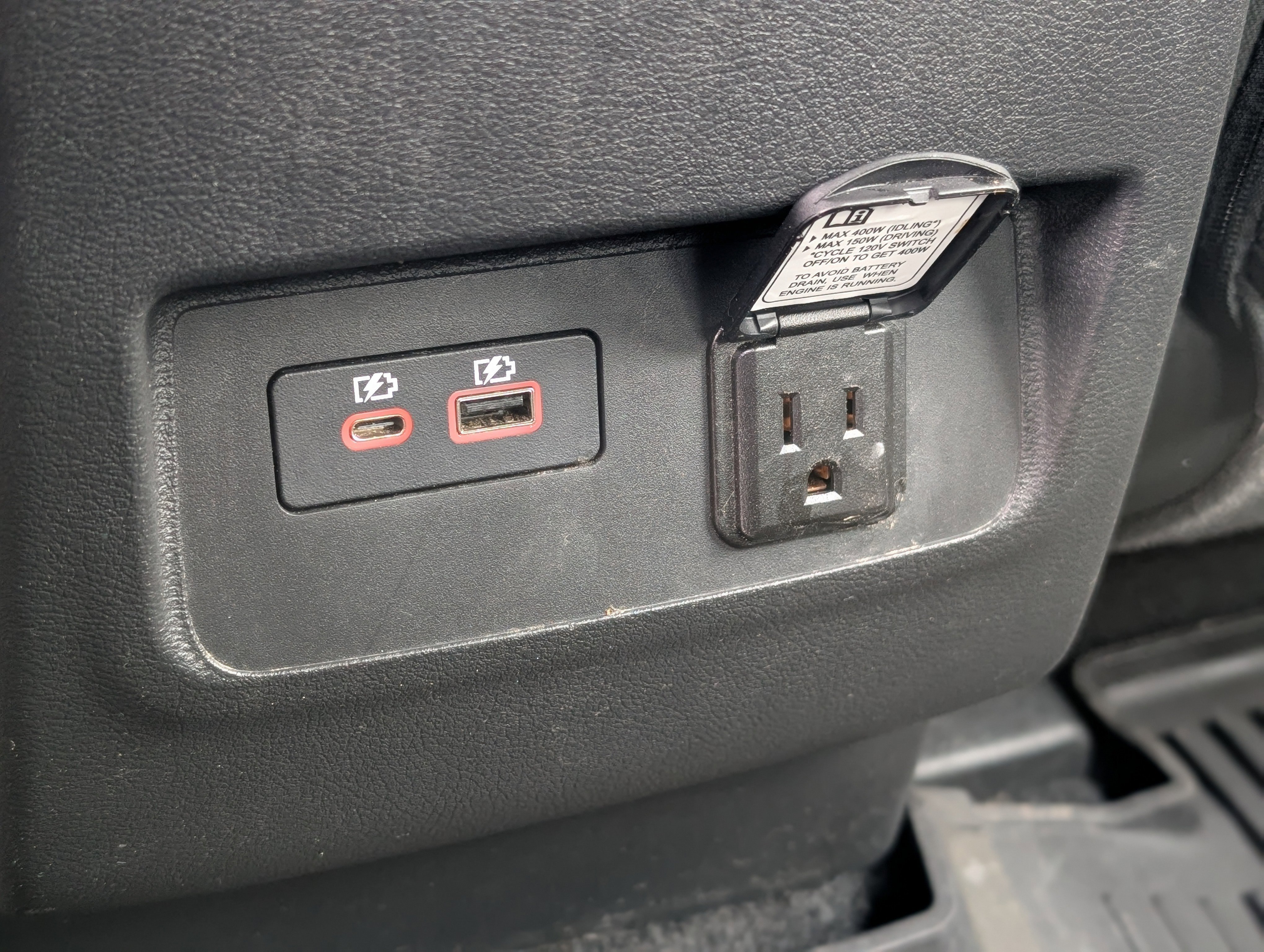 Used 2023 Nissan Frontier PRO-4X w/ Pro Convenience Package image 40