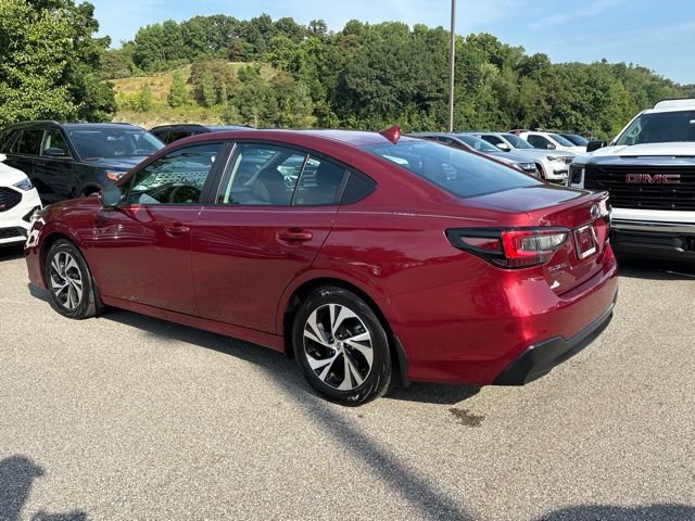 Used 2025 Subaru Legacy Premium AWD/4WD image 3