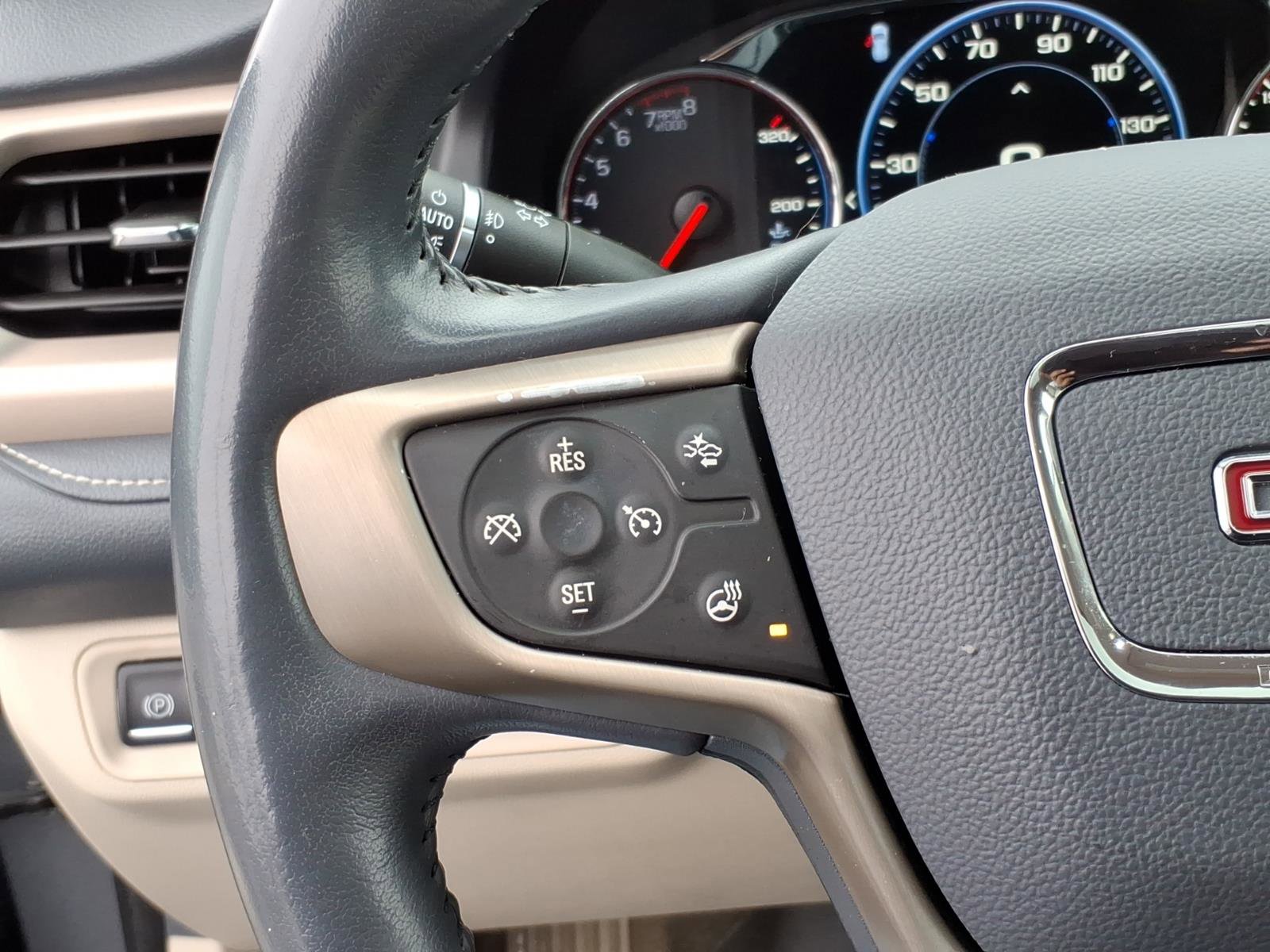 Certified 2021 GMC Acadia Denali w/ Denali Ultimate Package AWD/4WD image 22