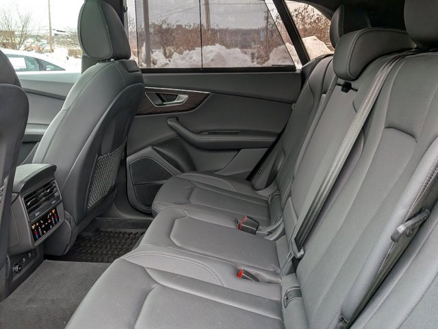 Certified 2023 Audi Q8 Premium Plus w/ Premium Plus Package image 15