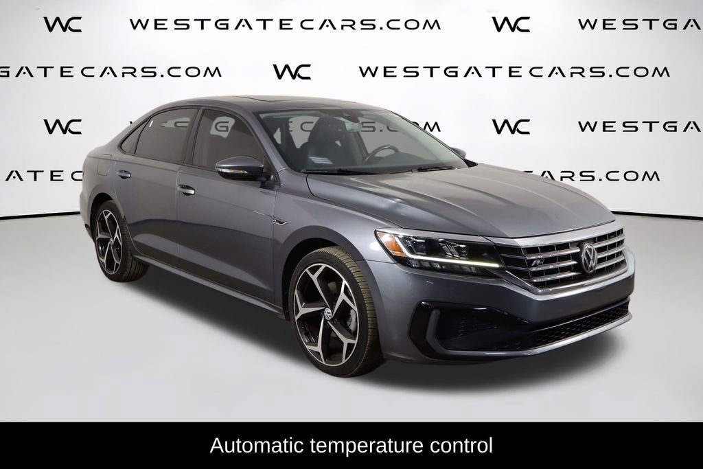 Used 2020 Volkswagen Passat 2.0T R-Line image 4
