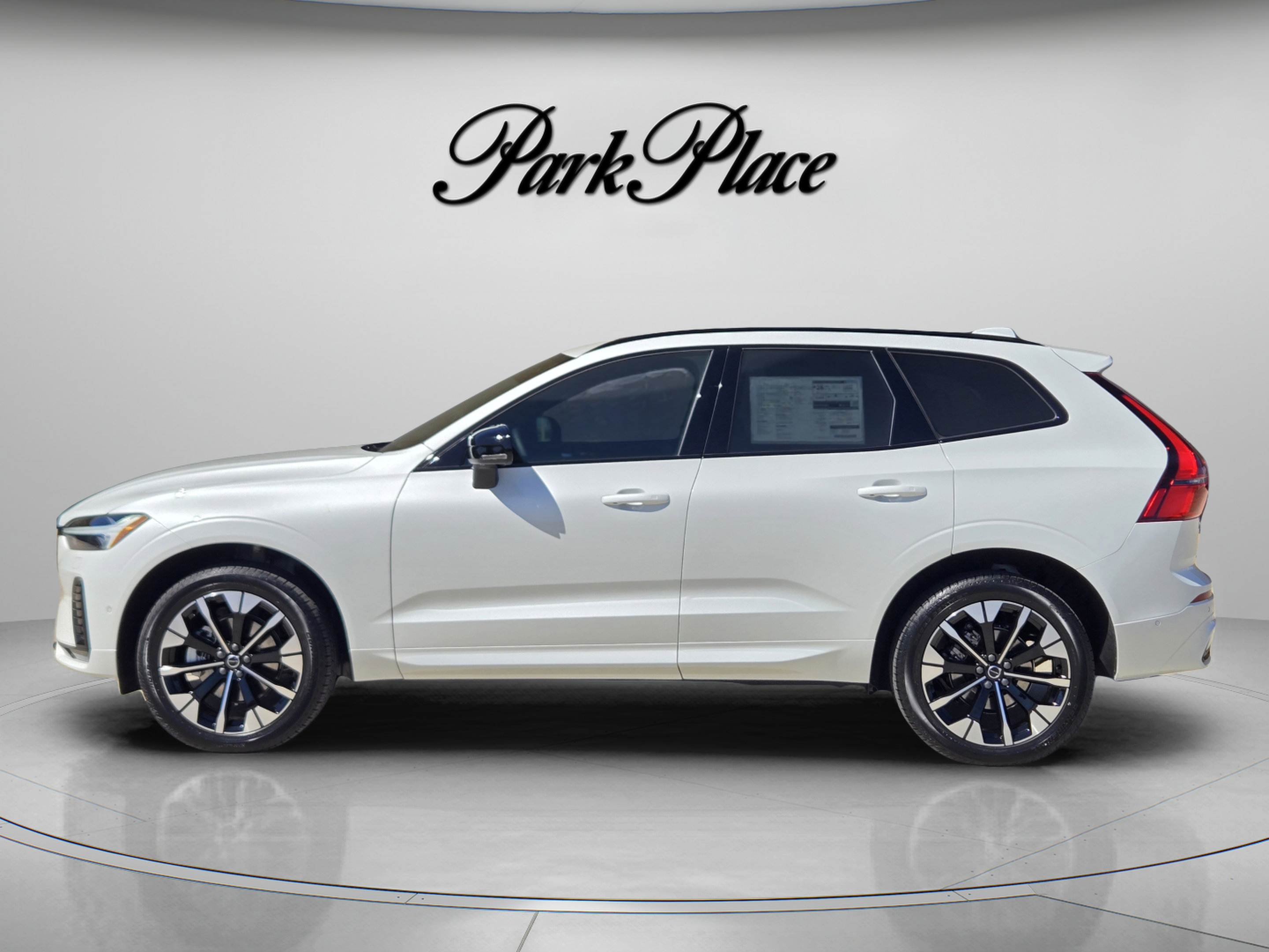 Used 2026 Volvo XC60 B5 Plus w/ Protection Package Premier AWD/4WD image 2