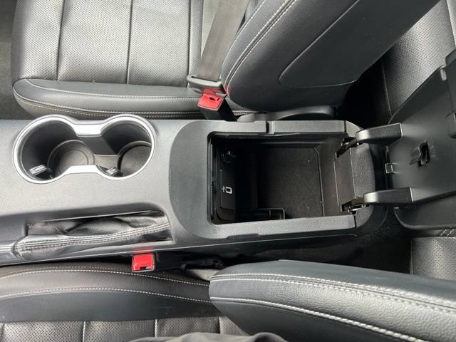 Used 2022 Ford Mustang Premium RWD image 24