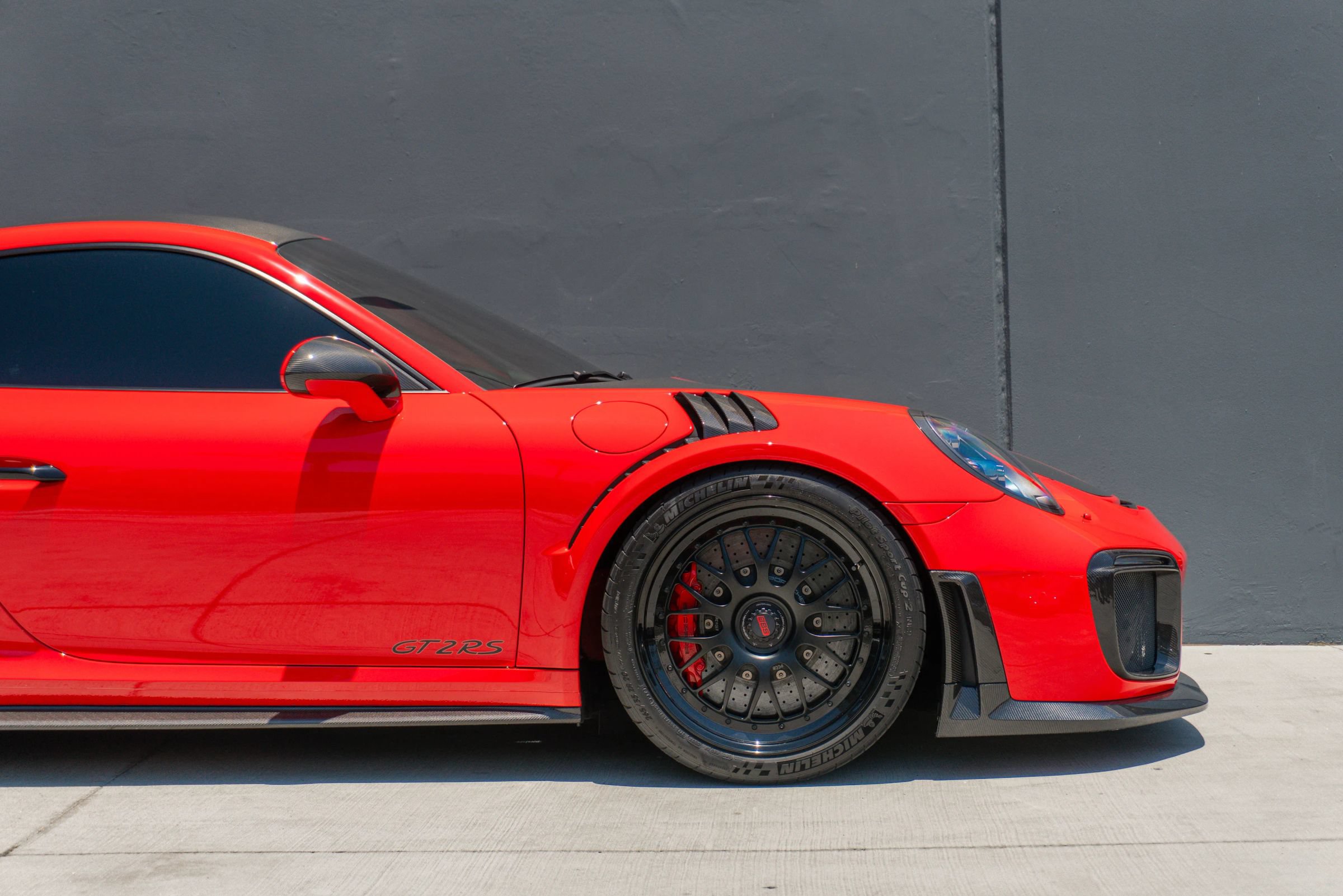Used 2018 Porsche 911 GT2 RS RWD image 37