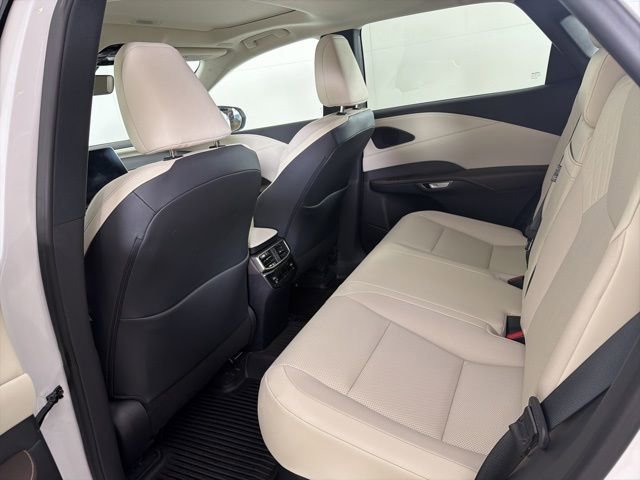 Used 2024 Lexus RX 350 Premium w/ Cold Area Package AWD/4WD image 12