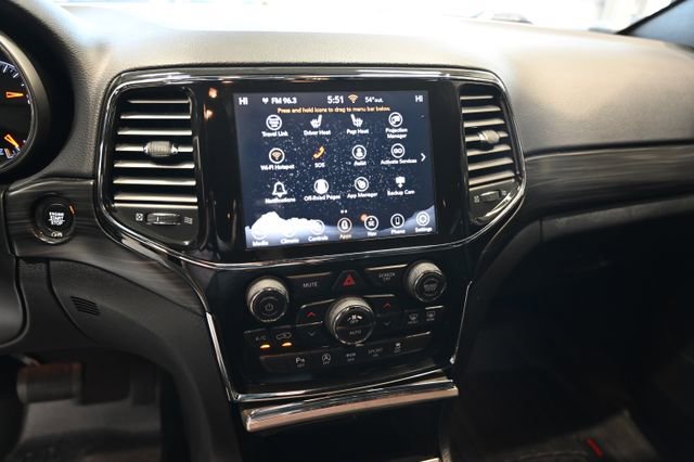 Used 2021 Jeep Grand Cherokee Laredo X image 14
