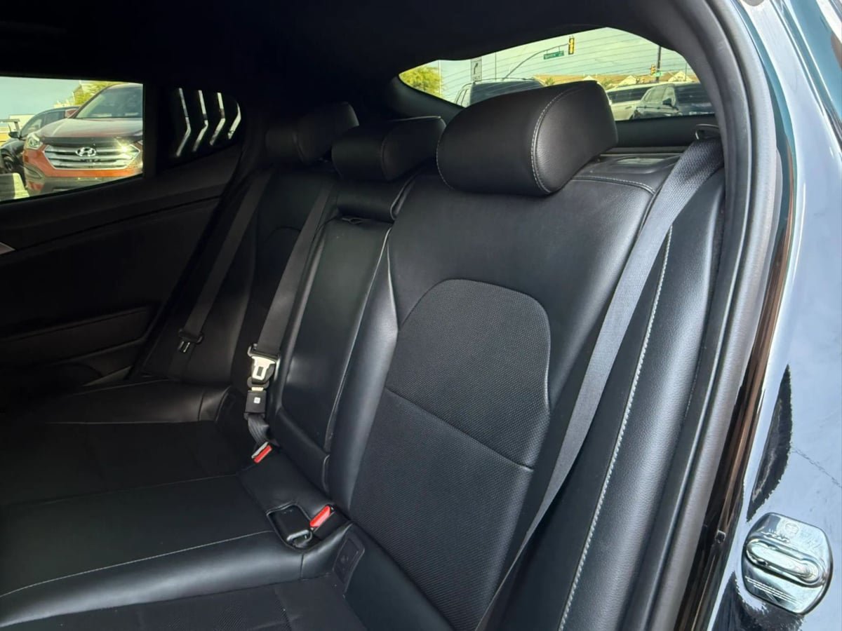 Used 2020 Kia Stinger GT1 RWD image 44