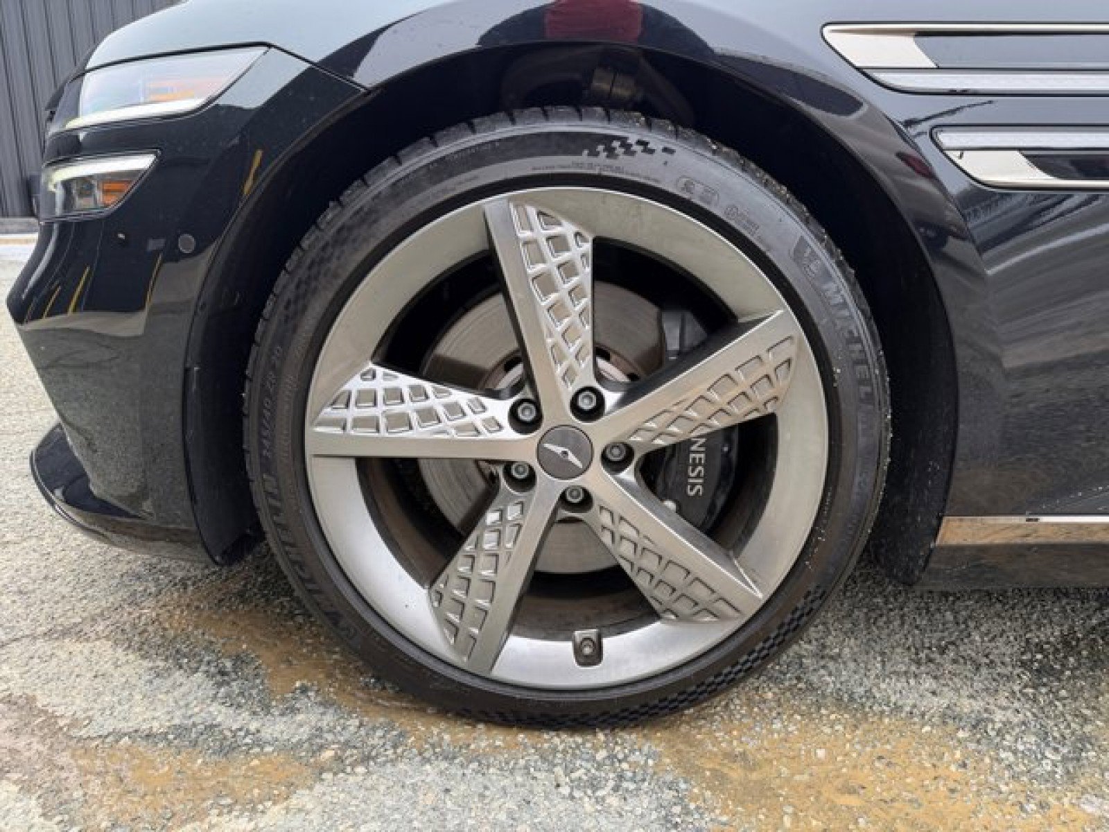 Used 2023 Genesis G80 3.5T Sport image 9