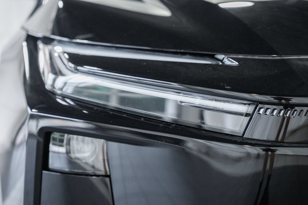 New 2026 Toyota C-HR AWD/4WD image 13