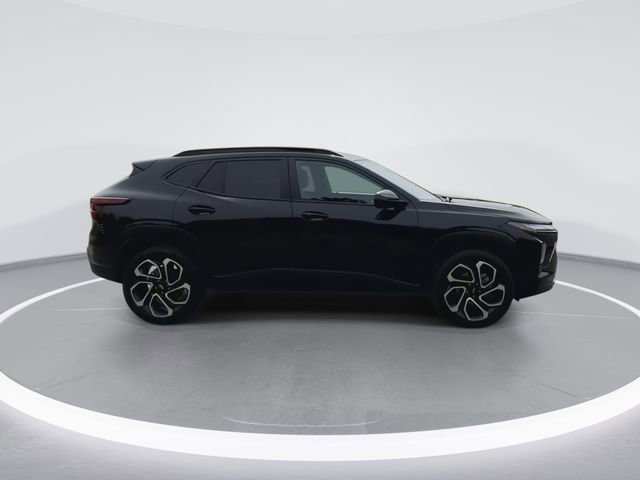 Used 2024 Chevrolet Trax RS image 13