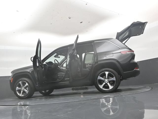 New 2026 Jeep Grand Cherokee Limited AWD/4WD image 54