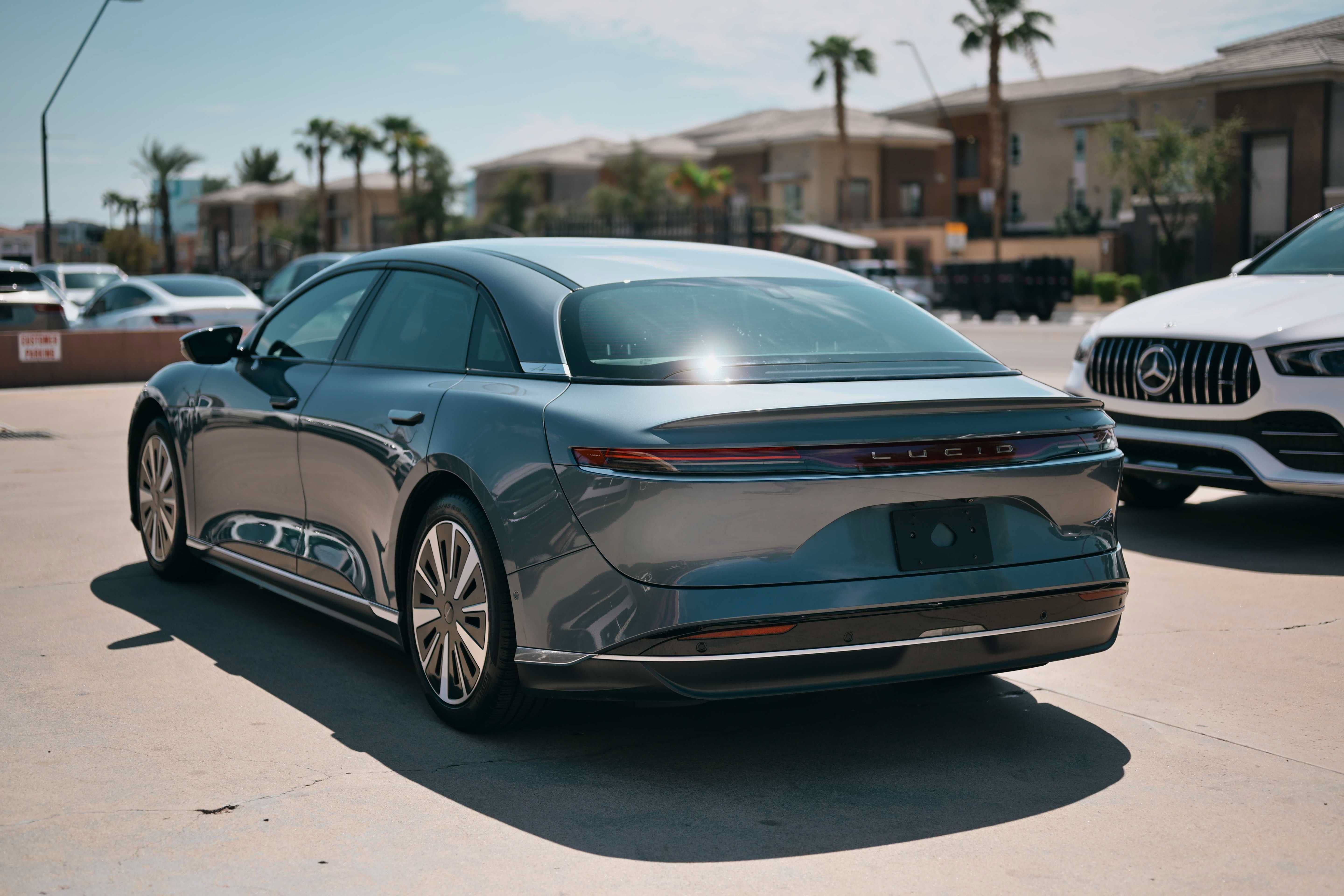 Used 2024 Lucid Air Pure RWD image 4