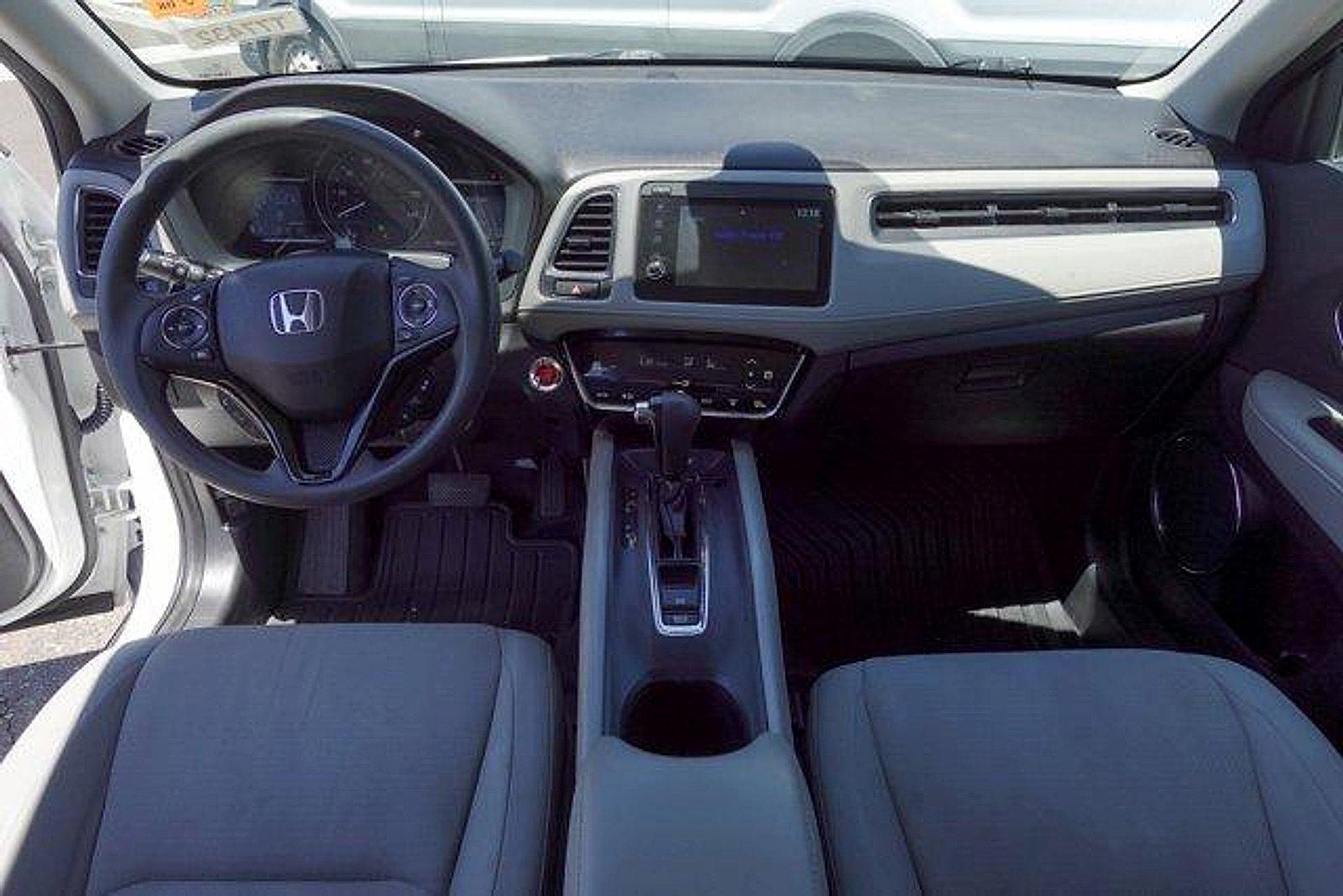 Used 2021 Honda HR-V EX image 24