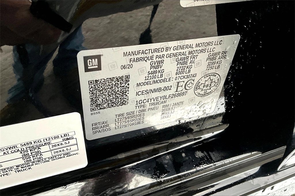 Used 2020 Chevrolet Silverado 3500 High Country w/ Z71 Off-Road Package image 36