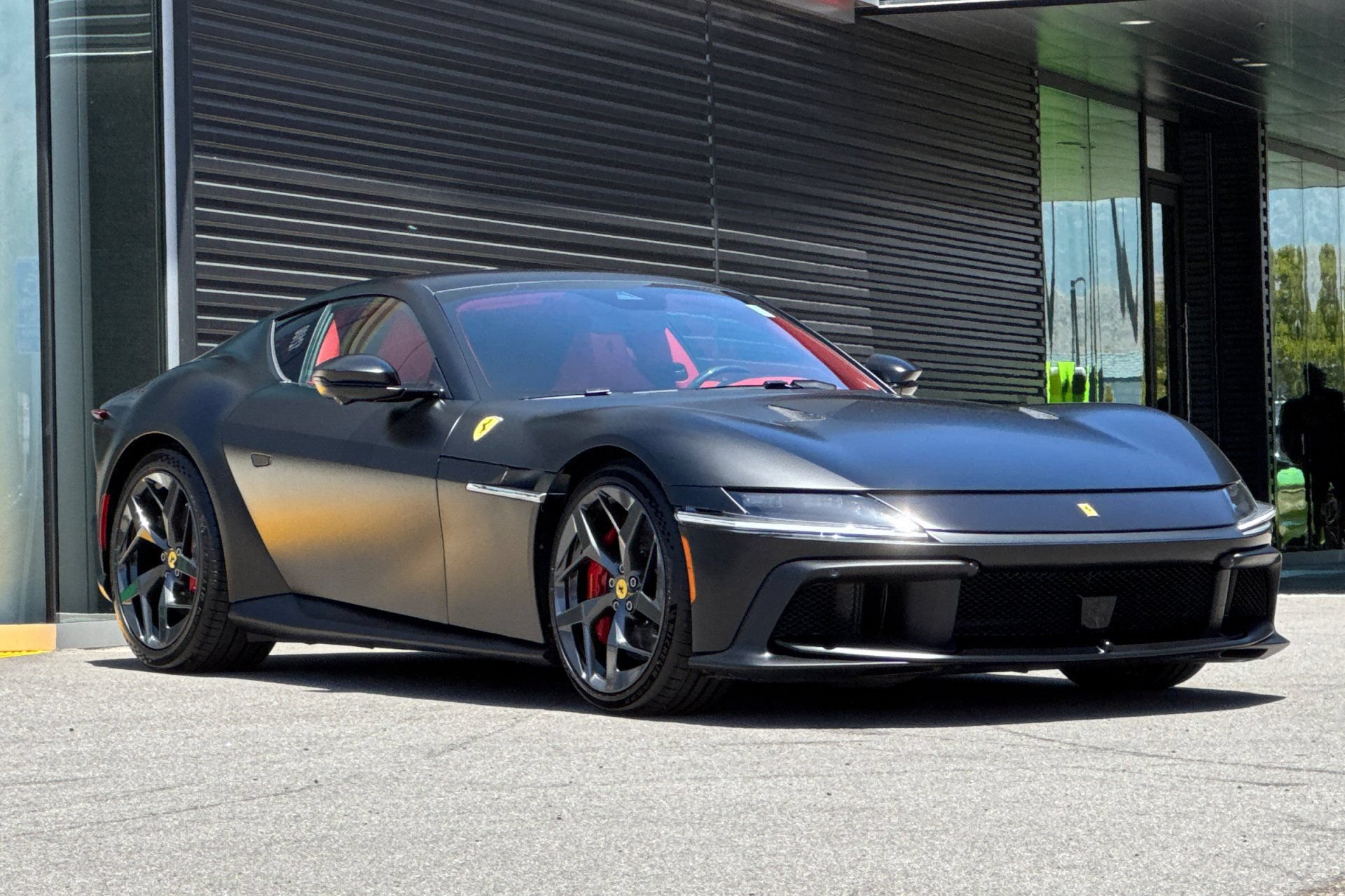 Used 2025 Ferrari 12Cilindri RWD image 10