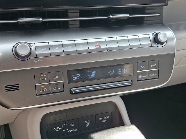 Used 2024 Hyundai Kona SEL FWD image 17