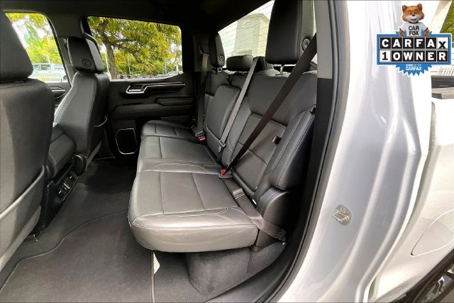 Used 2025 GMC Sierra 1500 SLT AWD/4WD image 25