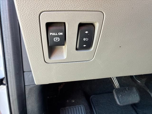 Used 2019 Ford F150 XLT w/ Equipment Group 302A Luxury AWD/4WD image 22