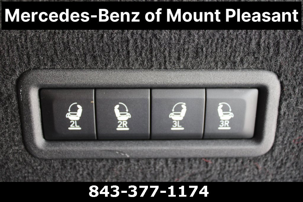 Used 2023 Jeep Grand Wagoneer L Series III w/ Rear Seat Video Group 1 image 9