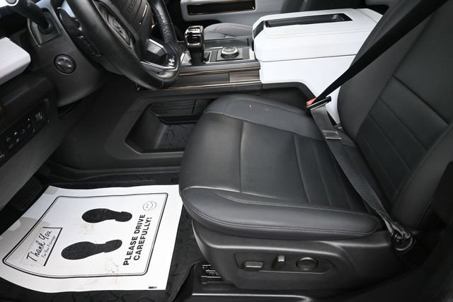 Used 2024 GMC Hummer EV 2X w/ LPO, Illumination Package AWD/4WD image 16