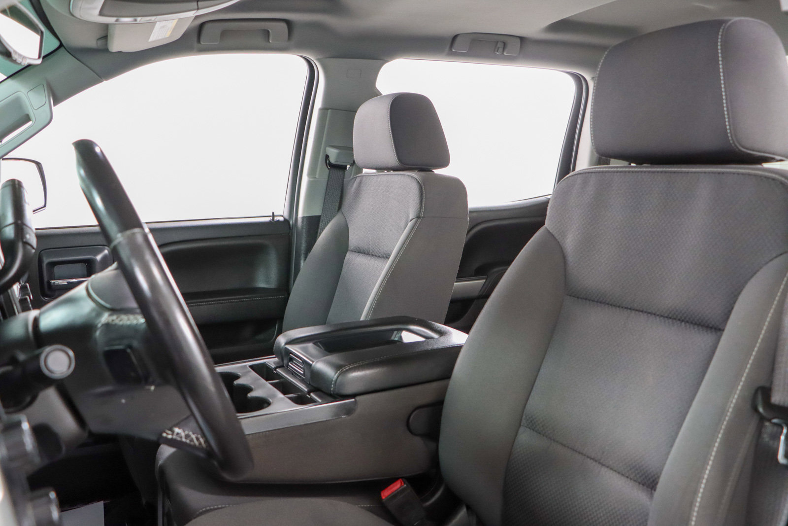 Used 2018 Chevrolet Silverado 1500 LT w/ All Star Edition image 25